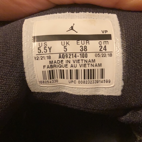 Jordan Max Aura White Black - Picture 2 of 6